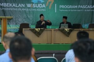 pembekalan wisuda Unissula