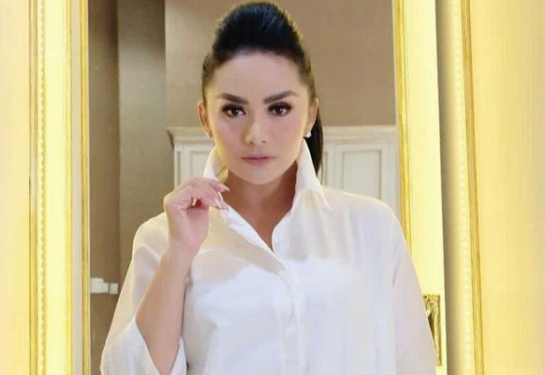 KD-maju di senayan