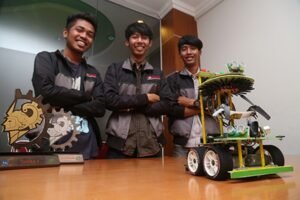FTI juara robot