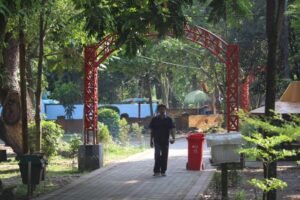 Taman Lele pintu masuk (1)