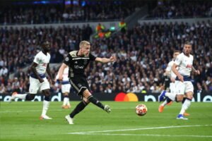 ajax spurs1
