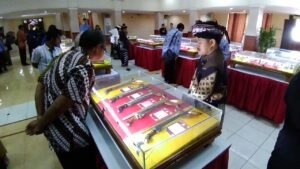 keris kuno
