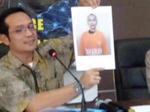 polisi gadungan ditangkap