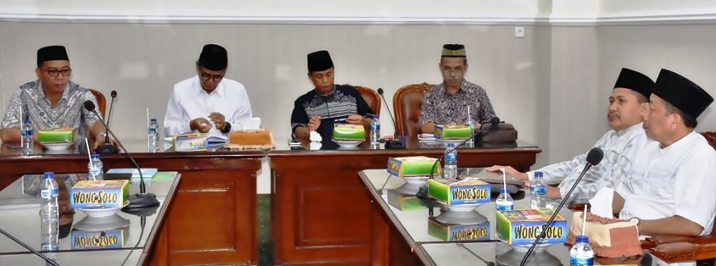 protes majt