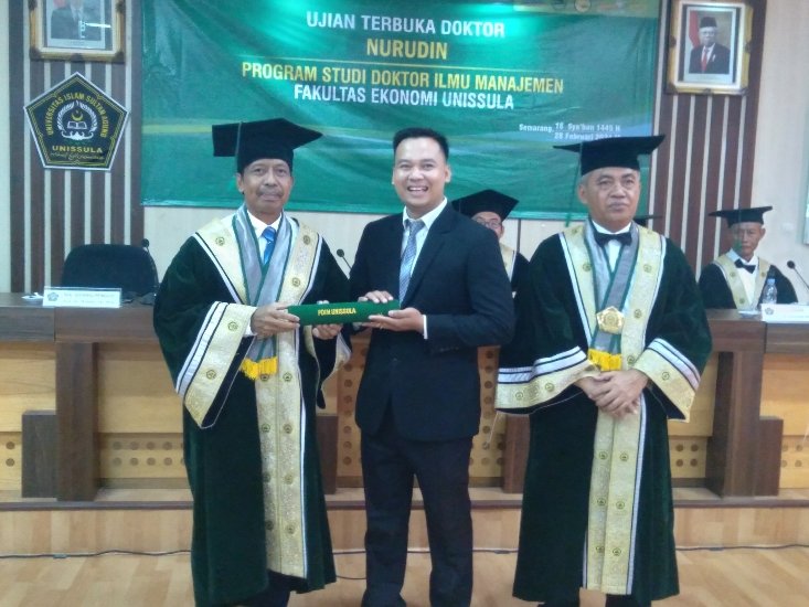dosen uin raih doktor di Unissula