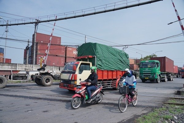 perlintasan sebidang