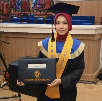 Nisrina Setyaningrum