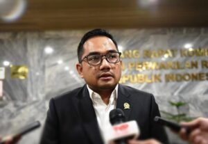 KETUA-KOMISI-ll-DPR-RI2