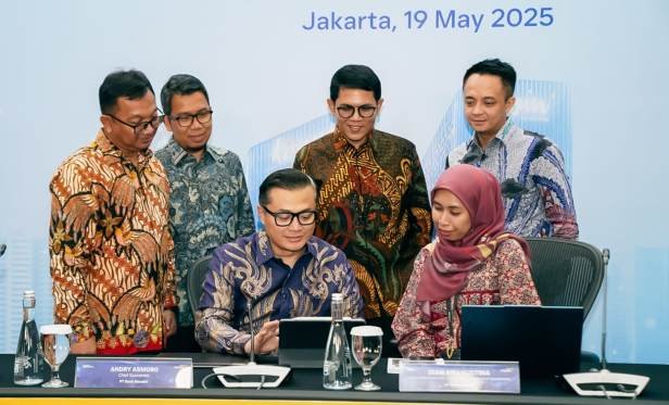 direksi bank mandiri