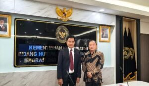 menteri yusril