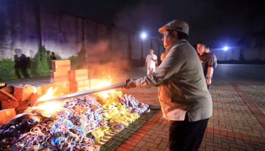 pemusnahan babi produk