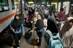 Penumpang kereta api
