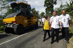 Perbaikan Jalan Parakan-Patean