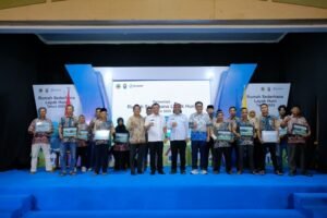 renovasi rumah tak layak huni