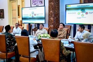 rapat sekolah rakyat