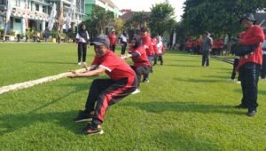 tarik tambang sekda Demak b